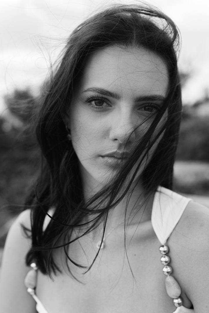 Diana Roush Model Diana.M – ROS MODEL